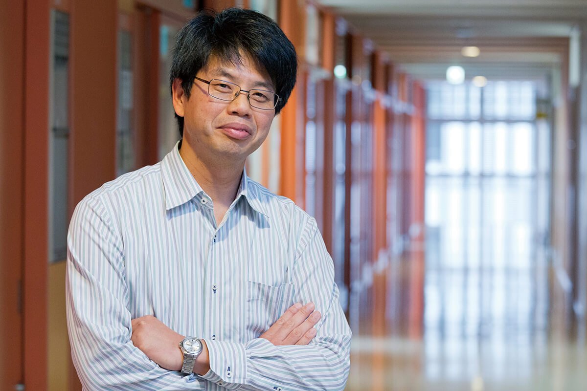 東京大学大学院 新領域創成科学研究科 研究員 鷲尾 巧