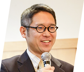 講演する三好先生の写真